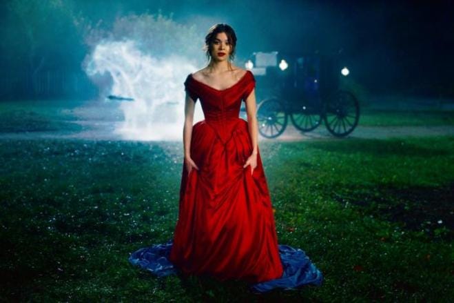 You Cannot Put a Fire Out”: How 'Dickinson' Created The Ultimate Portrayal of Emily Dickinson - Film Cred You Cannot Put a Fire Out”: How 'Dickinson' Created The Ultimate Portrayal of Emily Dickinson - Film Cred