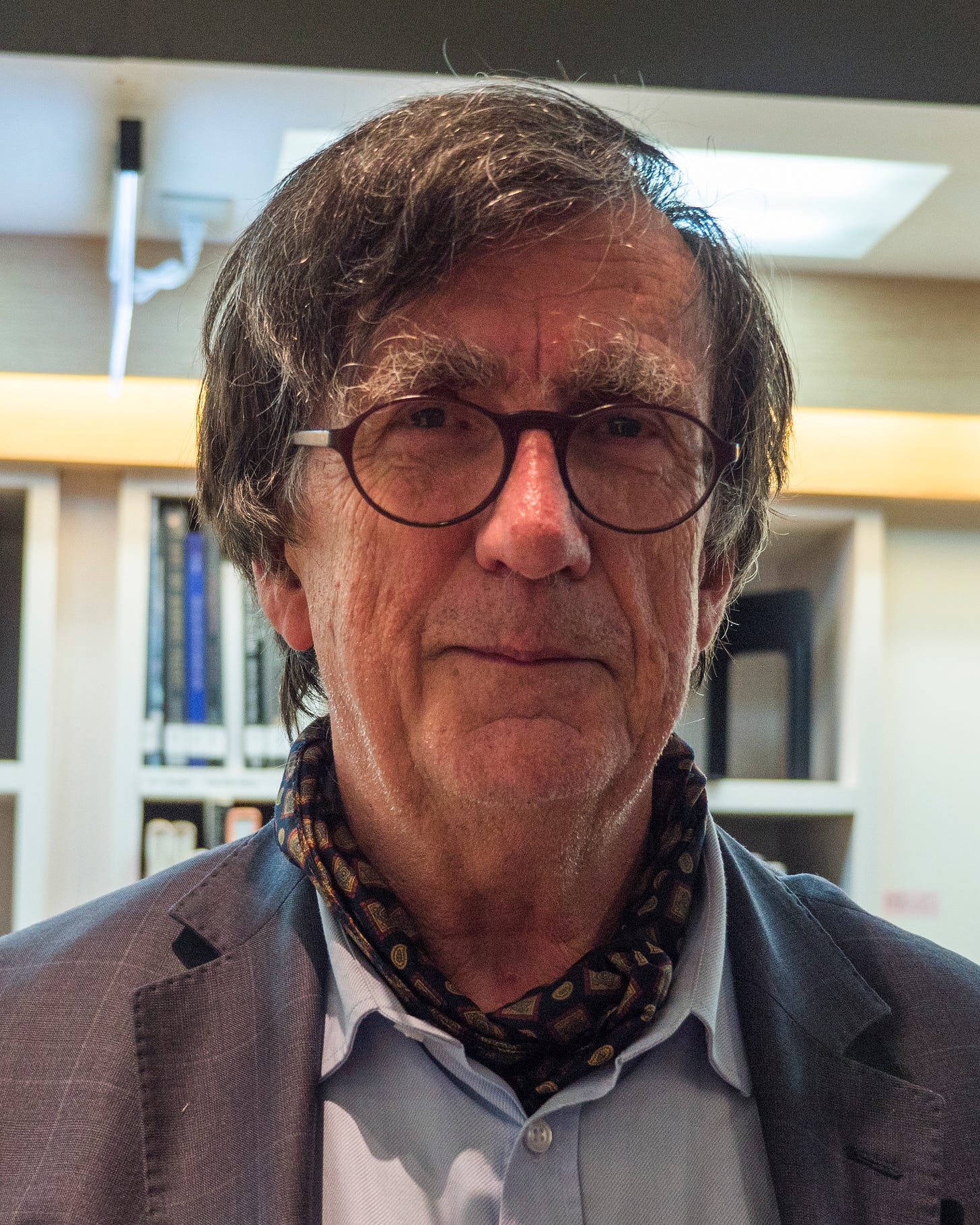 Bruno Latour - Wikipedia