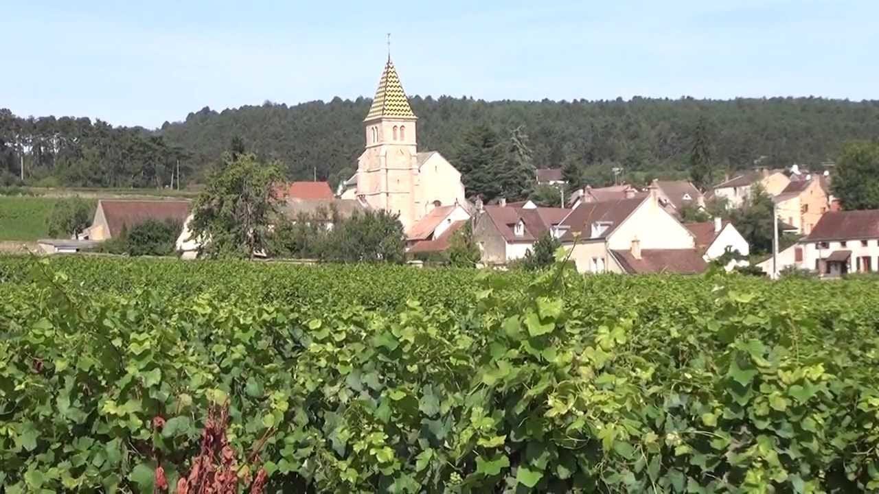 Télé FLE : un village francais - YouTube