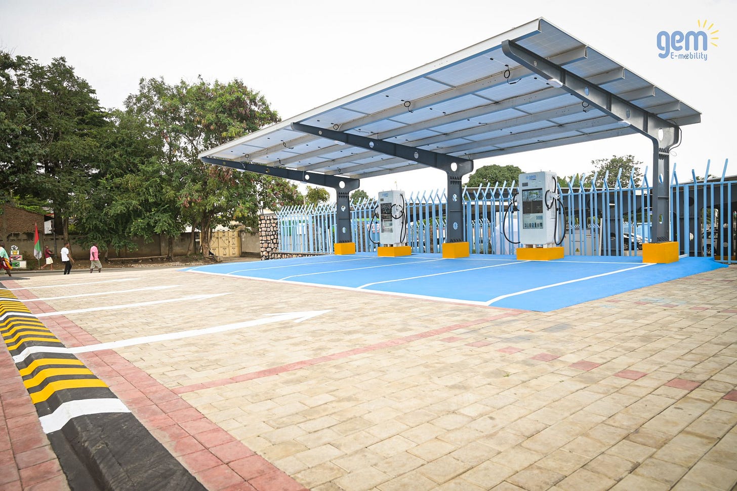 No alternative text description for this image