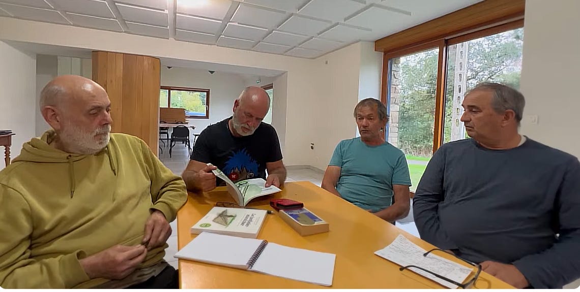 Table Ronde avec 4 agriculteurs : ＂En route vers le Nouvel Ordre Local＂