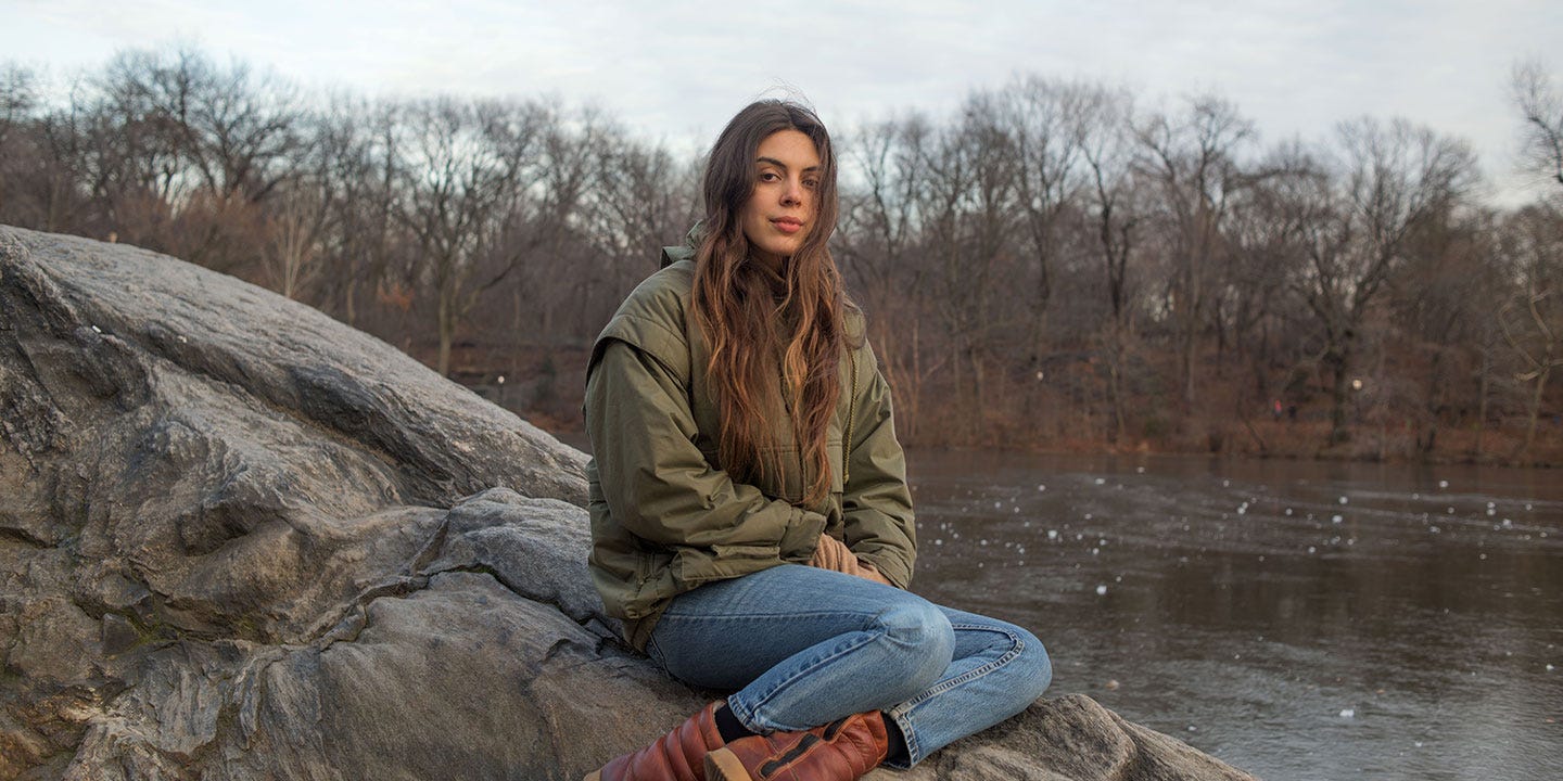 Julie Byrne: Seeking Serenity in an Insane World | Pitchfork