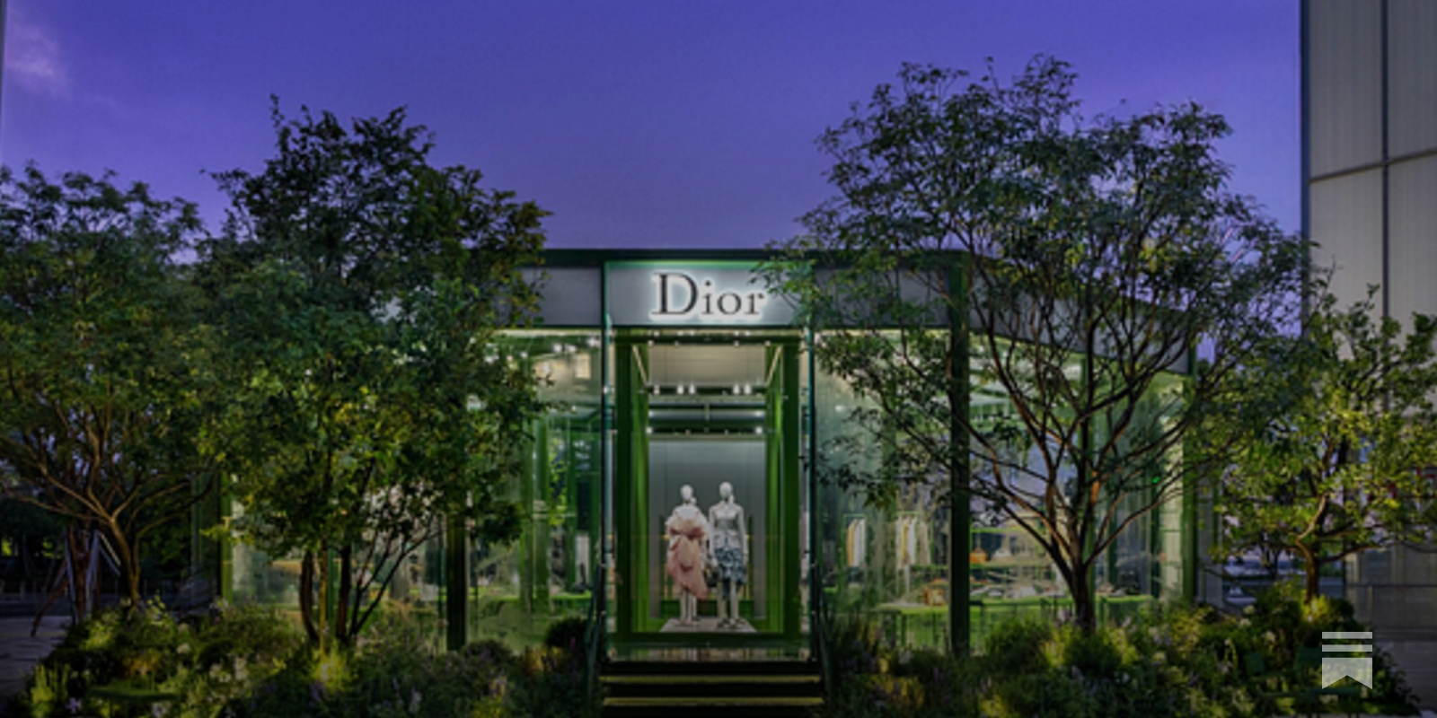This Week in Retail: Zara Reopens Palazzo Bocconi, Fendi Debuts Baguette 26424, ...