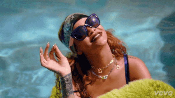 Best Rihanna GIFs — 28 Epic Rihanna GIFs for Every Mood | Teen Vogue