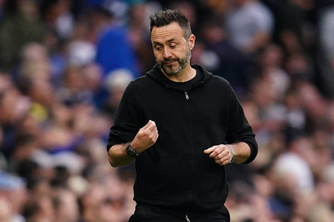 Roberto De Zerbi, manager of Tottenham Hotspur, during the Premier League match between Tottenham Hotspur and Newcastle United at Tottenham Hotspur Stadium in London, United Kingdom, on August 29, 2026. (Photo by Harvey Murphy/News Images/NurPhoto via Getty Images)