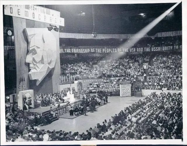 Lincoln background at CPUSA rally