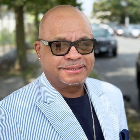 Dexter Henderson