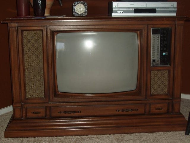 r/nostalgia - Console TVs: When a television set was also a piece of furniture.