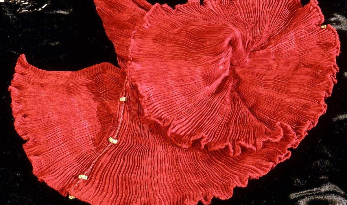 Fortuny's plissé detail Fortuny's plissé detail