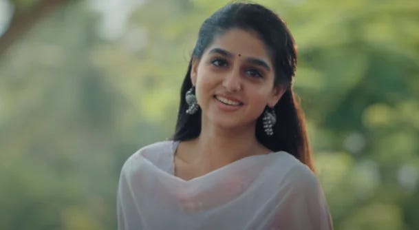 Anaswara Rajan in Guruvayoor ambala nadayil