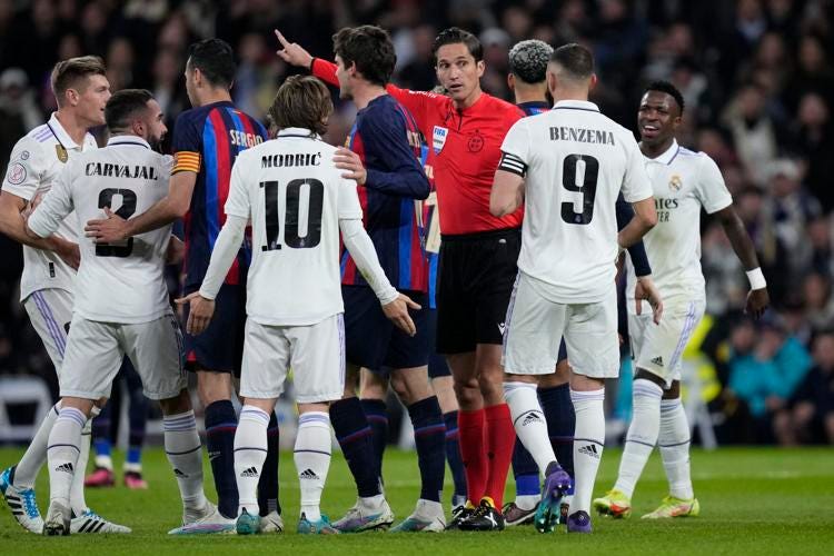 Barcelona edges Madrid in 1st leg of Copa del Rey semifinals | News |  kentuckytoday.com