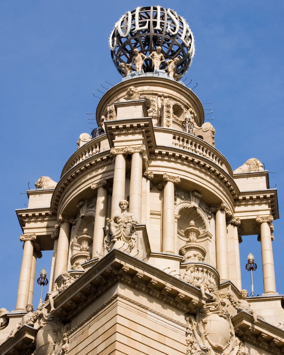May be an image of the Dresden Frauenkirche and text
