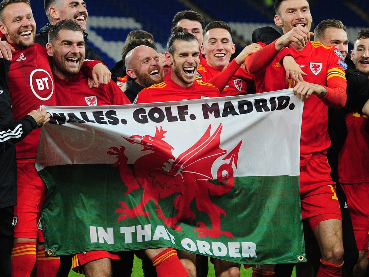 Gareth Bale and that 'Wales, golf, Madrid' flag: Real are not amused | Gareth Bale | The Guardian Gareth Bale and that 'Wales, golf, Madrid' flag: Real are not amused | Gareth Bale | The Guardian