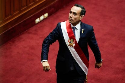 José Jerí: El presidente de Perú frente a su hora decisiva: siete mociones de censura amenazan su mandato | EL PAÍS América José Jerí: El presidente de Perú frente a su hora decisiva: siete mociones de censura amenazan su mandato | EL PAÍS América