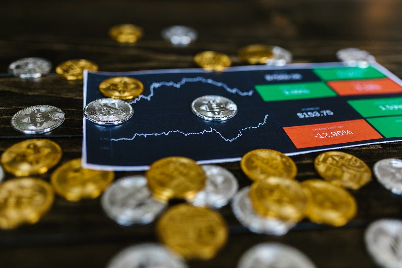 Blockchain DeFi applications such as Ethereum