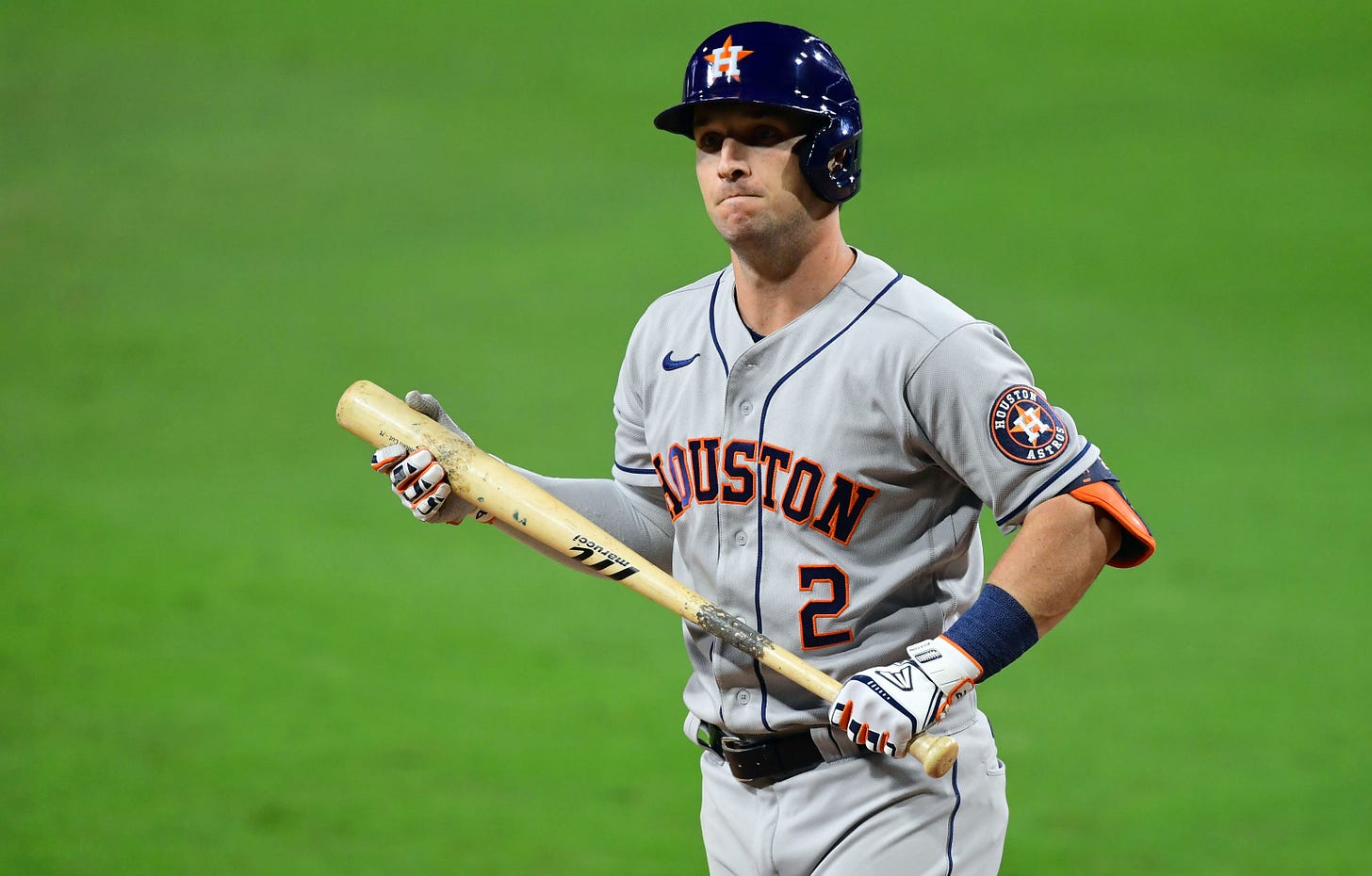Astros: Alex Bregman sues San Antonio resort over wedding deposit