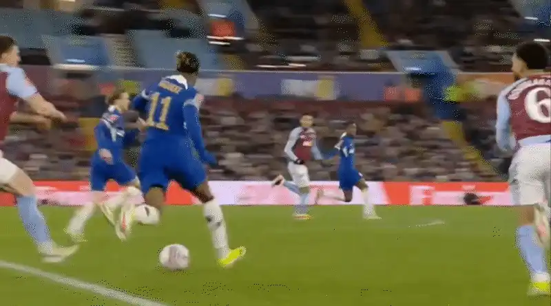 54f3a2a1-c0cf-4332-bcf6-00eed10e8412_800