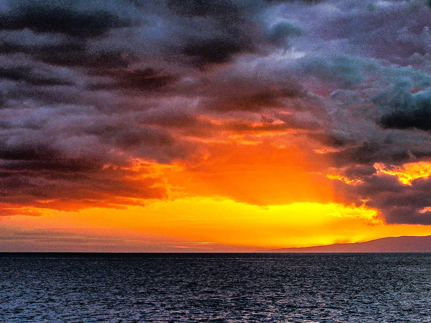 Hawaiian Sunset, image credit: Clifford Jones Hawaiian Sunset, image credit: Clifford Jones