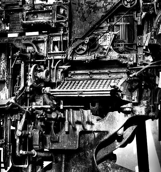 File:Strange machine (1144158658).jpg