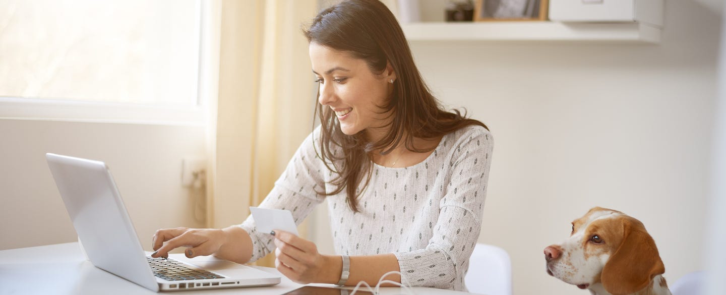 7 Tips To Help You Pay Your Bills on Time | Credit Karma
