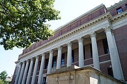Thumbnail for File:Widener Library at Harvard University - panoramio.jpg
