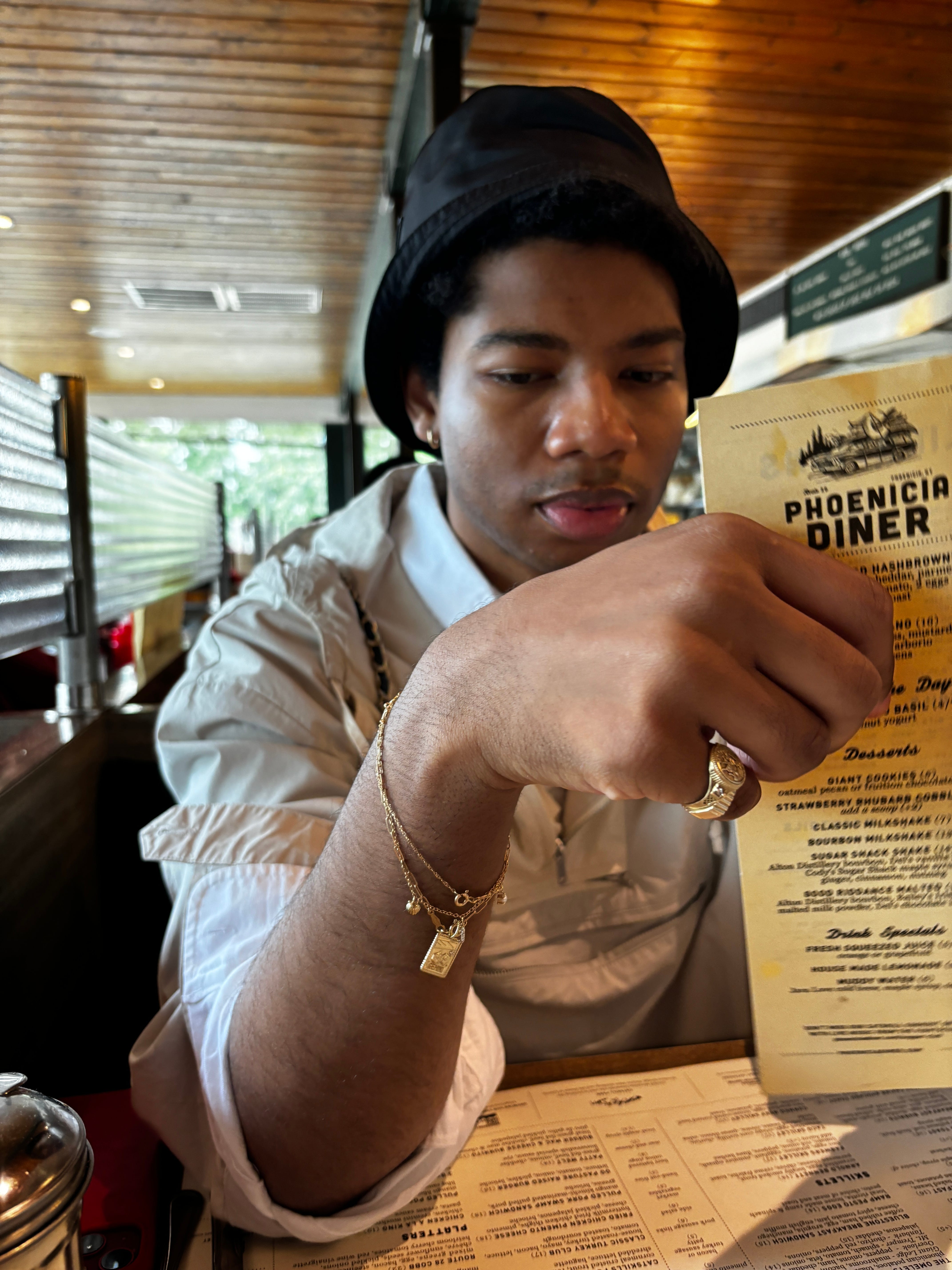 Wedding Morning Tips for a Stress-Free Start, image size:4284x5712