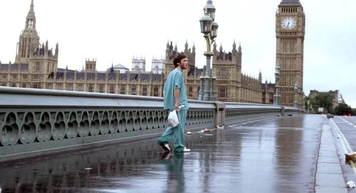 Cillian Murphy as Jim, alone on Westminster Bridge in 28 Days Later (2002). Cillian Murphy as Jim, alone on Westminster Bridge in 28 Days Later (2002).