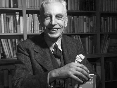 Arnold J. Toynbee (born April 14, 1889, London, England—died October 22, 1975, York, North Yorkshire)