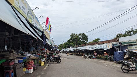 scenes of dining in Hue, Vietnam
