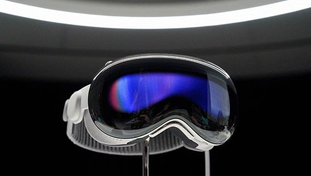 Shadow Warrior | Is Apple's ‘spatial computing’ headset Vision Pro a brilliant innovation?