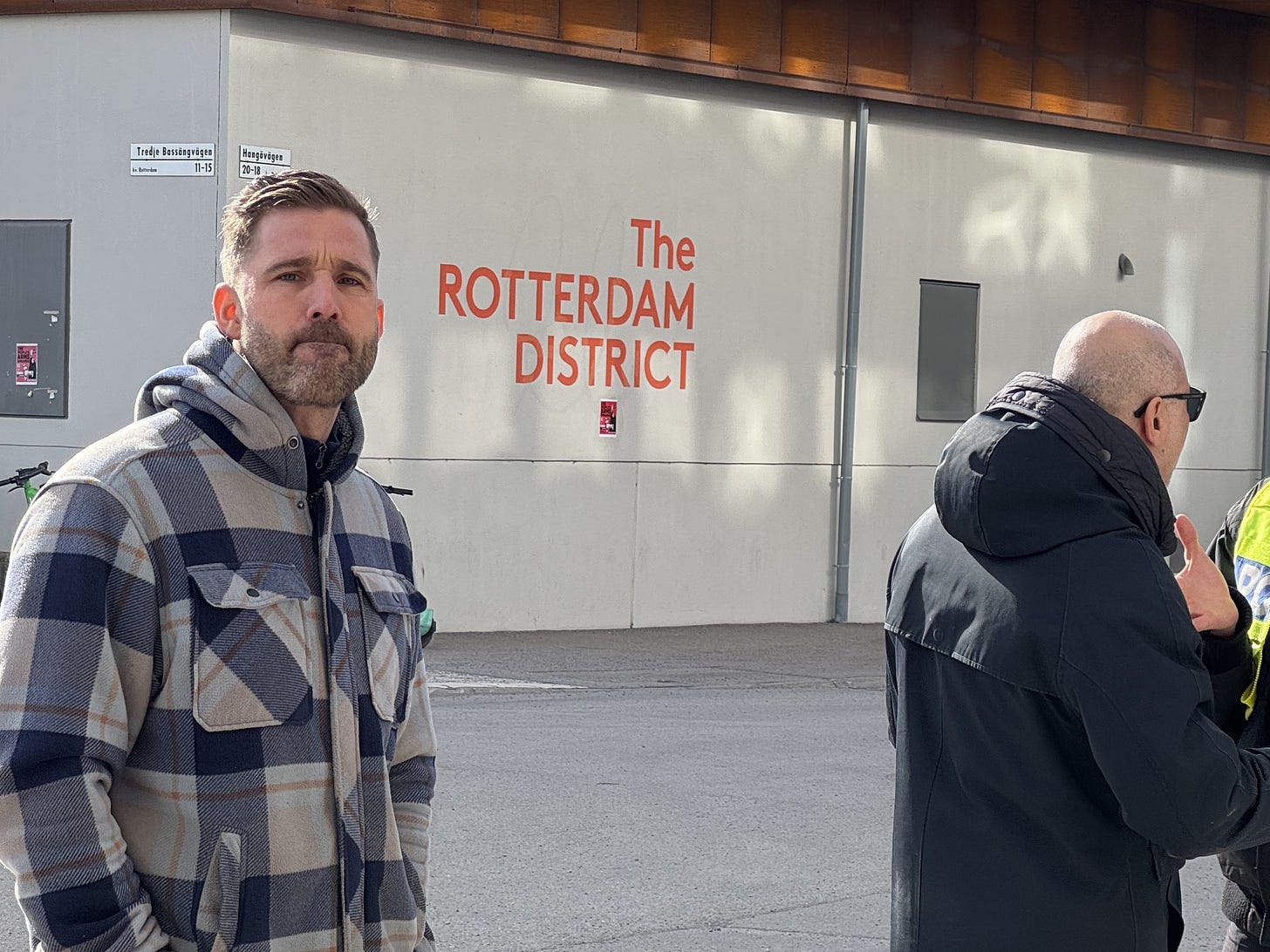 Andreas Klominek, ledare för Rojavakommittéerna