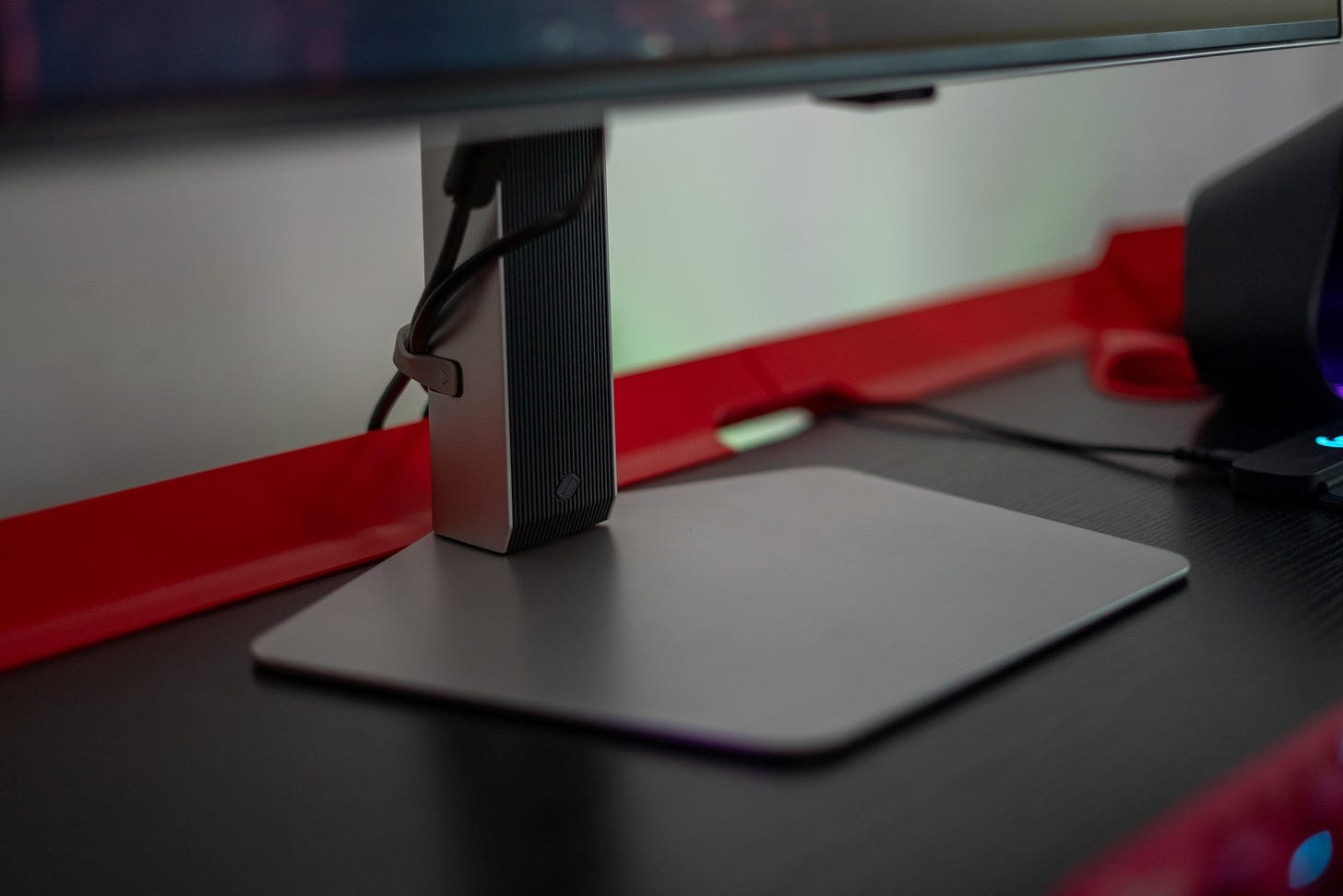 Samsung Odyssey G8 G81SF gaming monitor review