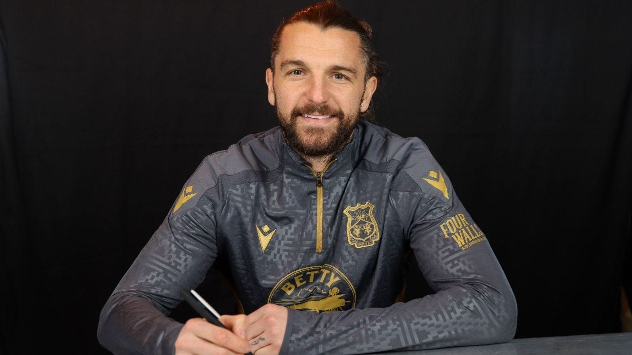 Wrexham add Jay Rodríguez; sign Sam Smith for club-record fee - ESPN