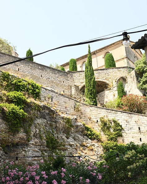 provence felt like a little tuscany in another decade