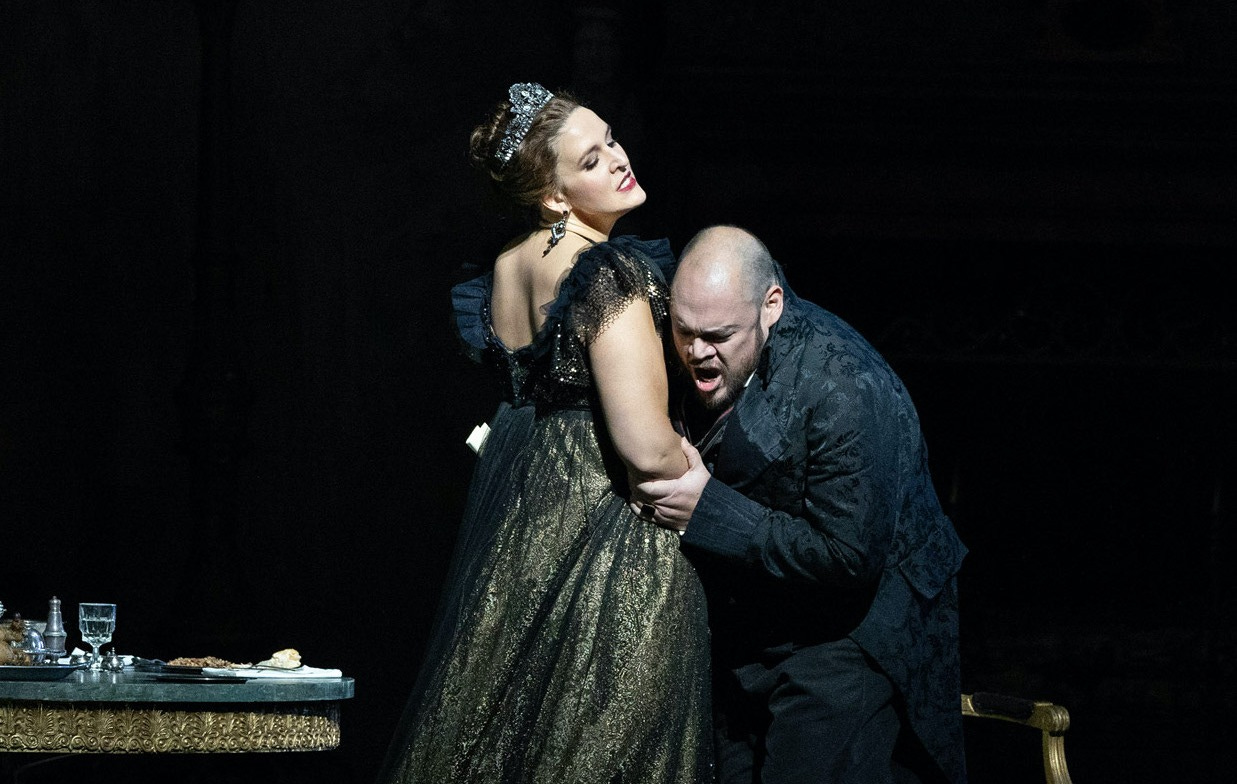 Lise Davidsen stabbing Quinn Kelsey in Tosca at the Metropolitan Opera. (Photo: Marty Sohl)