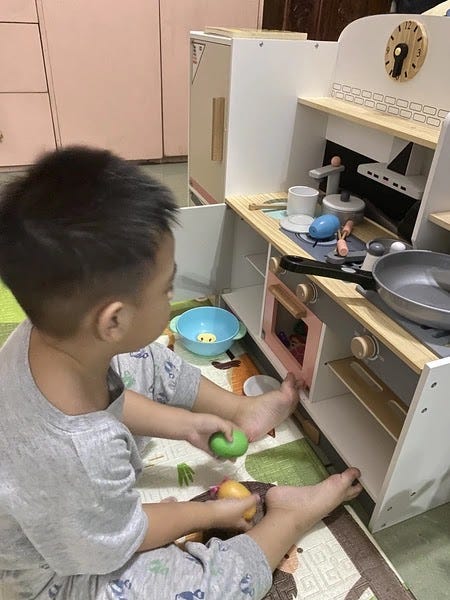 One Elephant wooden kitchen set