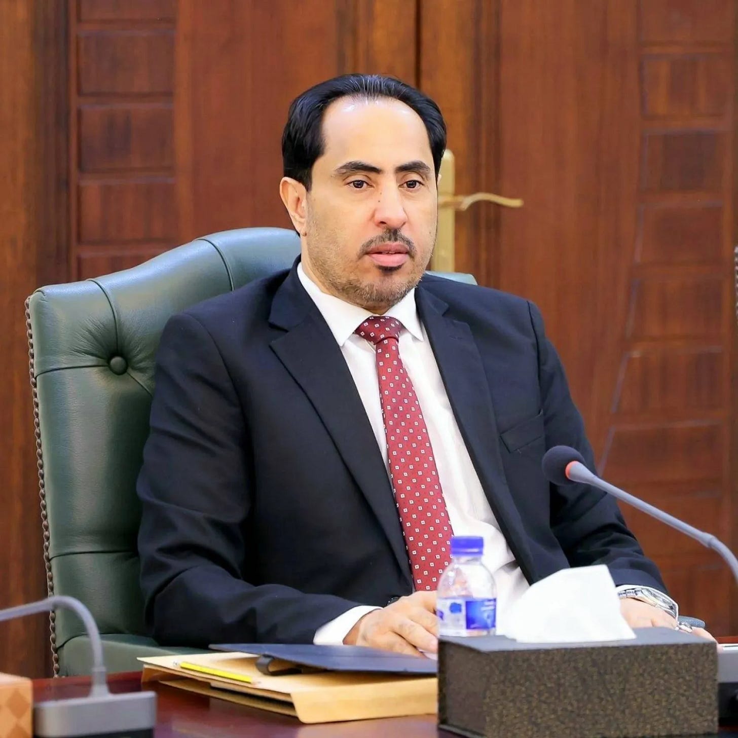 وزير الرياضة اليمني نايف البكري (وزارة الرياضة اليمنية)