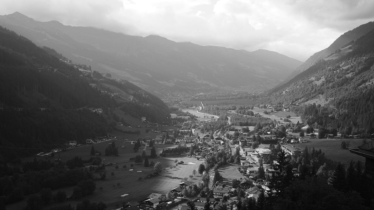 Schweigekloster-Artikel von Matze Hielscher