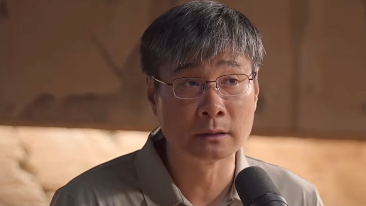 Indie Media Darling Prof. Jiang Is Actually A Lunatic!