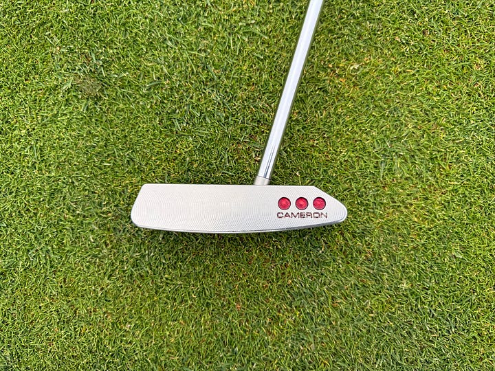 4 photos of the Scotty Cameron Newport 2.6