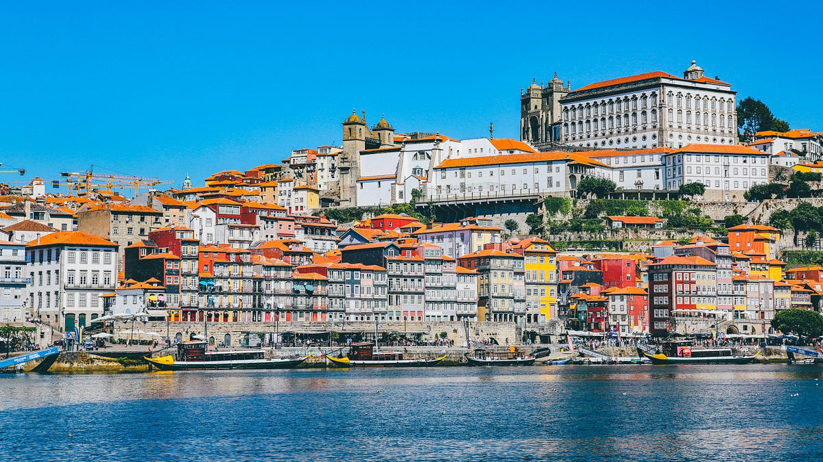 Porto leads local accommodation density