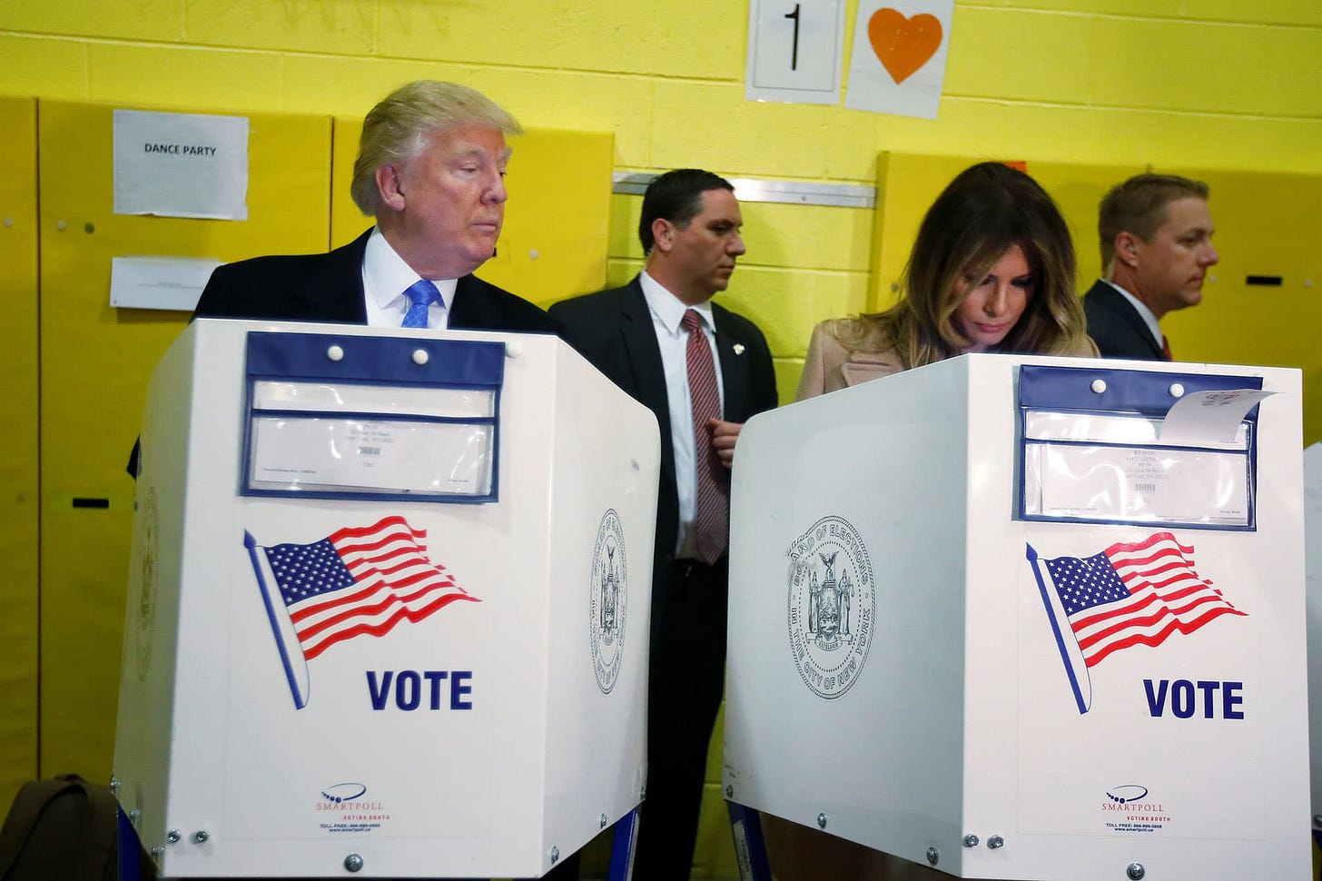 Photo of Trump glancing at Melania as she votes makes internet lose its mind