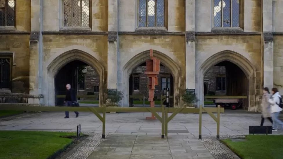 Mockup of abstract statue in courtyard of King's College, Cambridge.