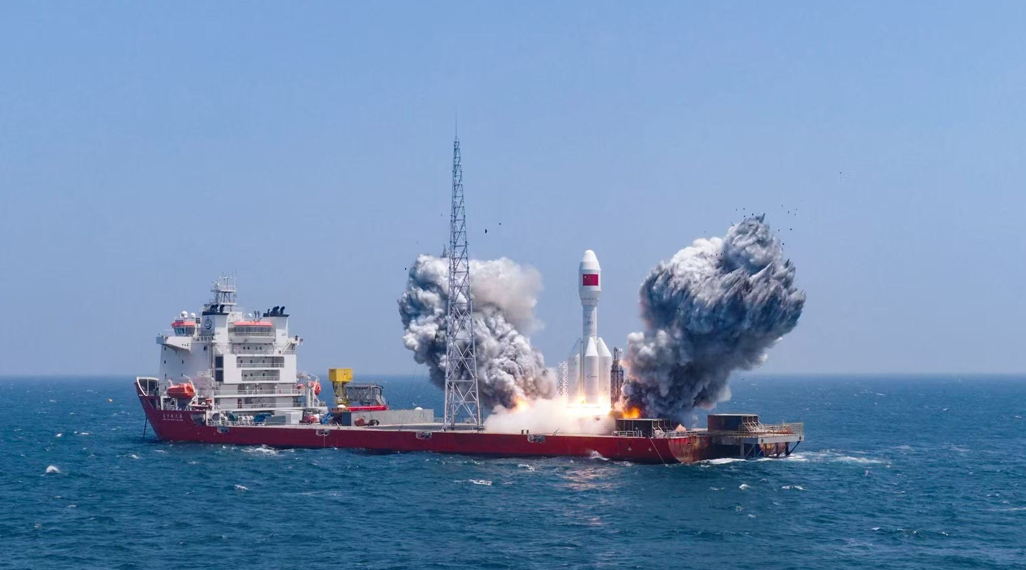 The Gravity-1 Y4 vehicle lifting off from its launch ship in the East China Sea on July 22nd 2026.