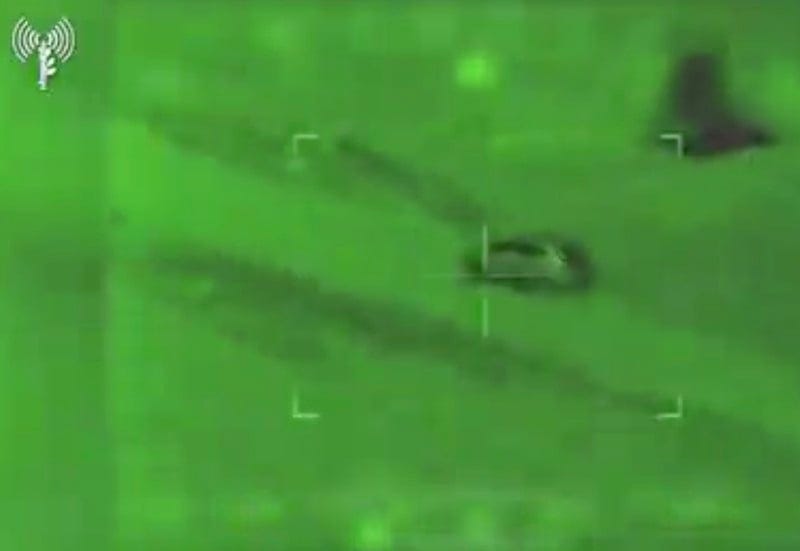 Israeli gun torrent footage shows a car in the crosshairs Israeli gun torrent footage shows a car in the crosshairs
