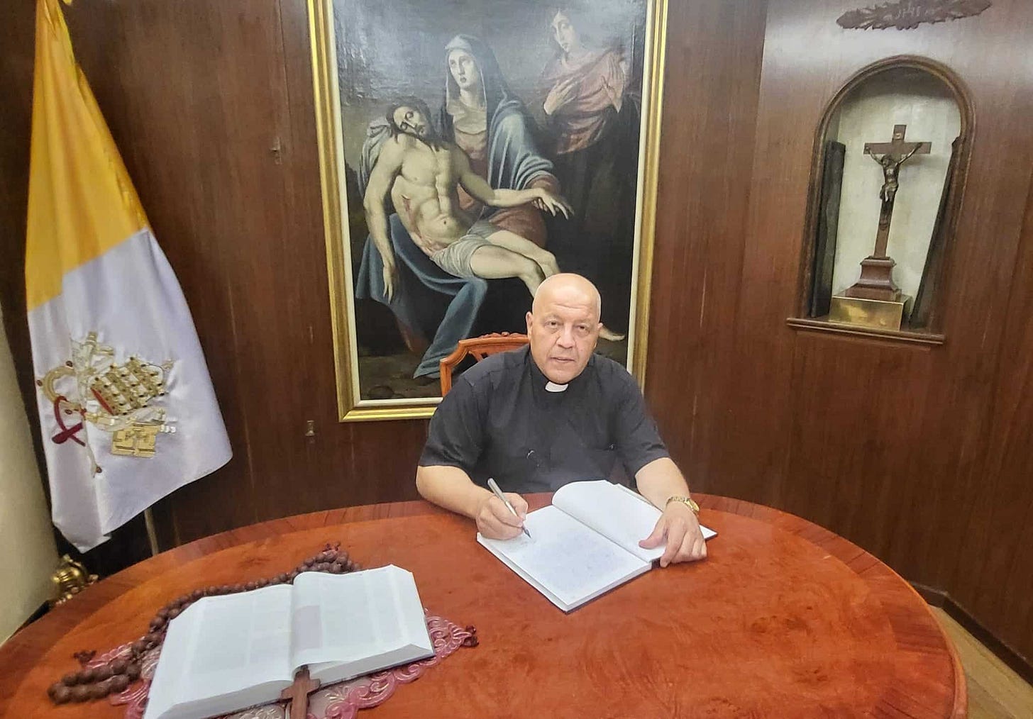 Se confirma que Pierre el Rahi, párroco libanés, ha sido asesinado tras  bombardear Israel las casas de los cristianos