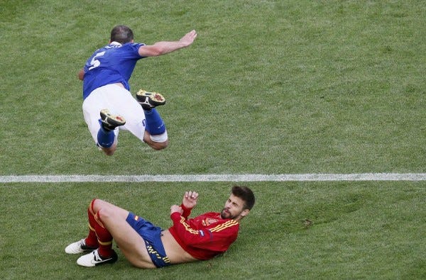 gerard pique most overrated soccer players 2015 gerard pique most overrated soccer players 2015
