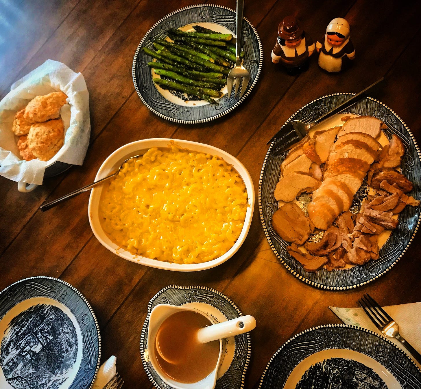 I cooked my first Thanksgiving dinner, which I really enjoyed (cooking AND eating). I cooked my first Thanksgiving dinner, which I really enjoyed (cooking AND eating).