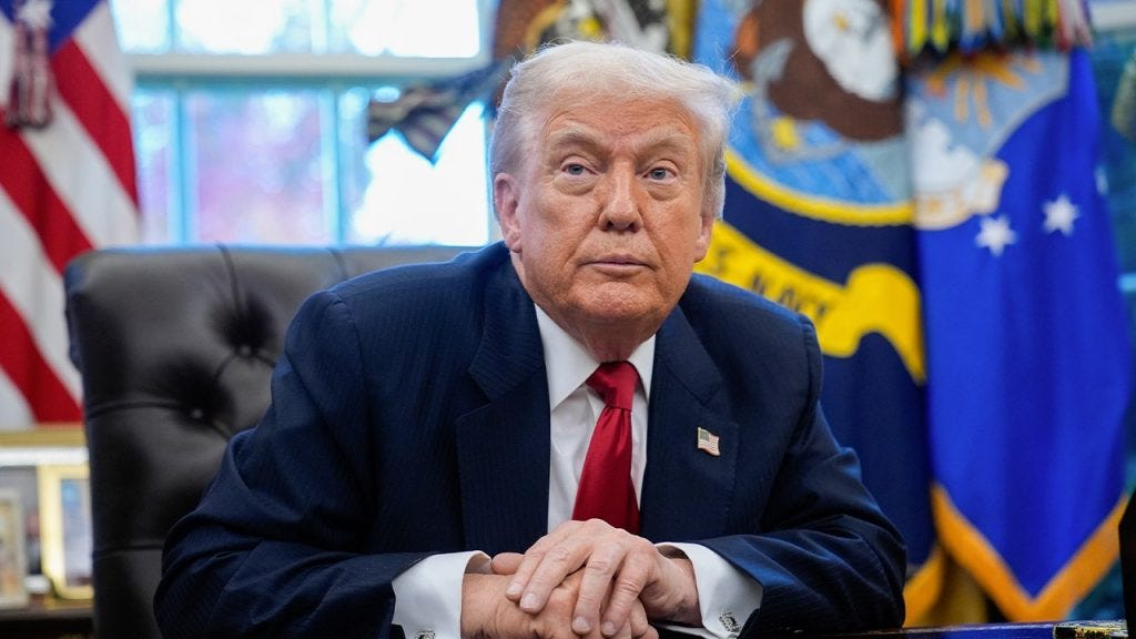 ترامب يوقع أمرا بمنع شركات الدفاع من إعادة شراء الأسهم حتى يتحسن إنتاج  الأسلحة – خليج العرب