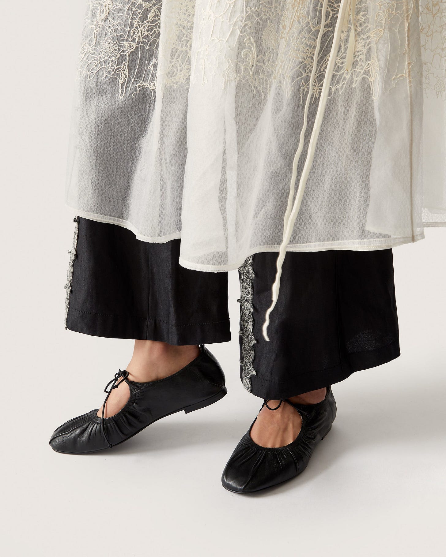 Bow Shirring Flats Black – Reike Nen